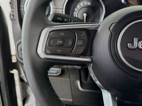Used 2023 Jeep Wrangler Unlimited Sahara AWD/4WD image 12