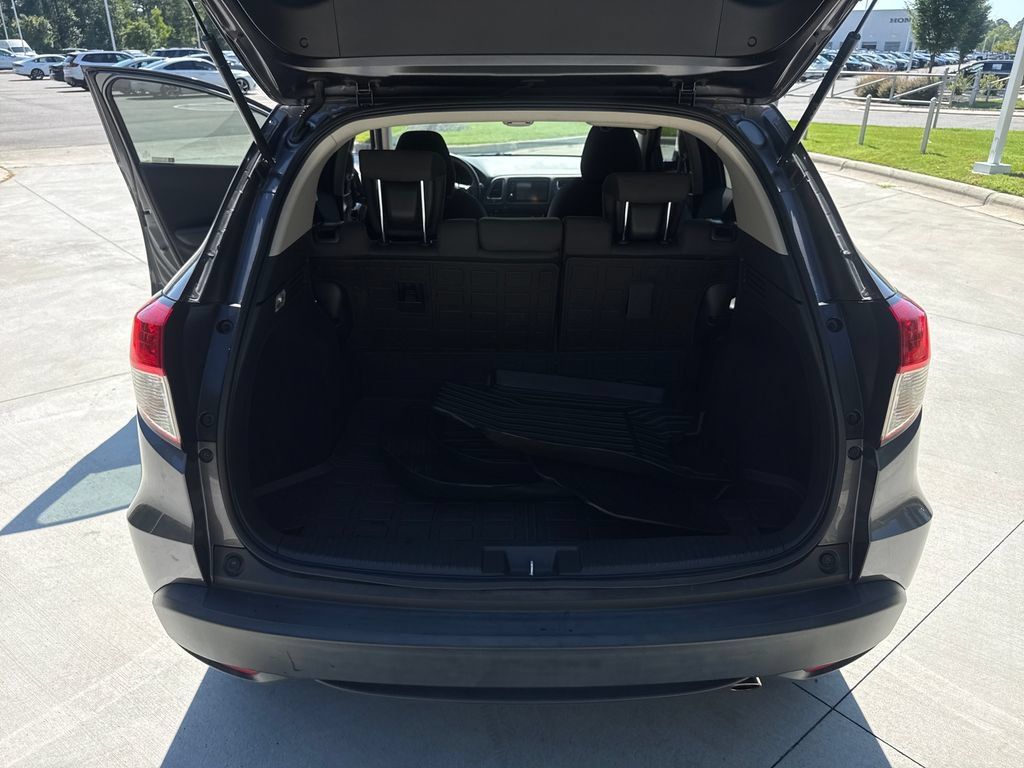 Used 2021 Honda HR-V EX image 33