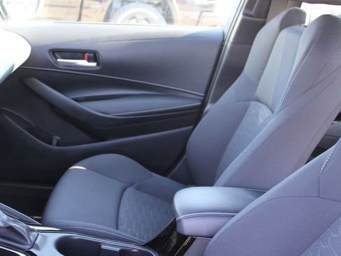 Used 2023 Toyota Corolla SE w/ SE Premium Package FWD image 26