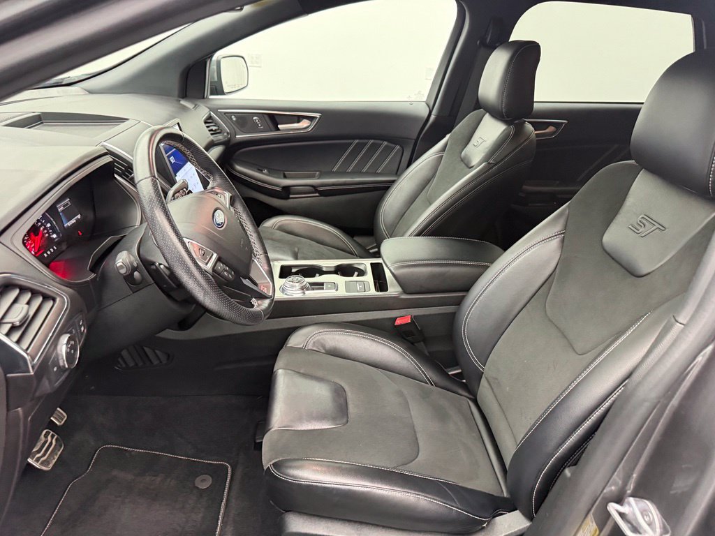 Used 2022 Ford Edge ST AWD/4WD image 23