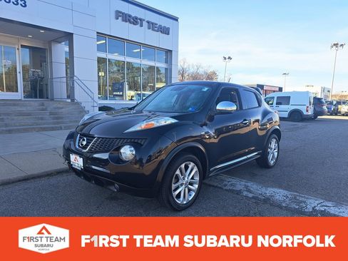 Used 2012 Nissan Juke SL w/ Chrome Pkg image 1