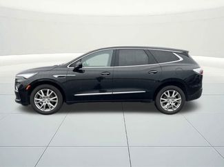 Used 2023 Buick Enclave Premium video 2