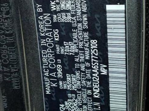 Used 2025 Kia Seltos S image 22