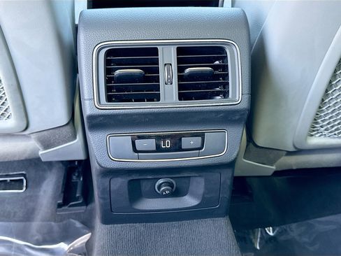 Used 2018 Audi Q5 Prestige image 20
