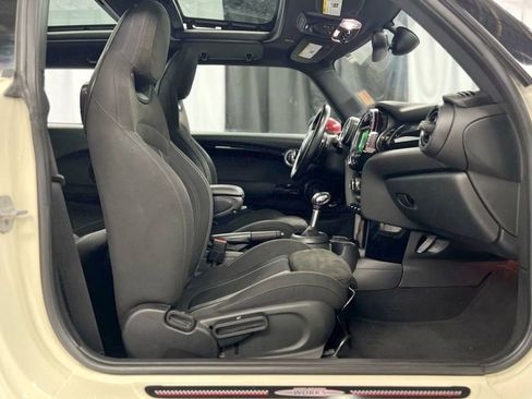 Used 2019 MINI Cooper John Cooper Works w/ Signature Upholstery Package image 19