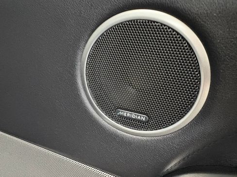 Used 2016 Land Rover Range Rover Sport SE image 28