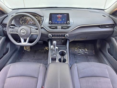 Used 2021 Nissan Altima 2.5 SV FWD image 11