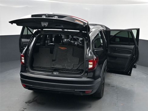 Used 2022 Honda Pilot TrailSport image 16
