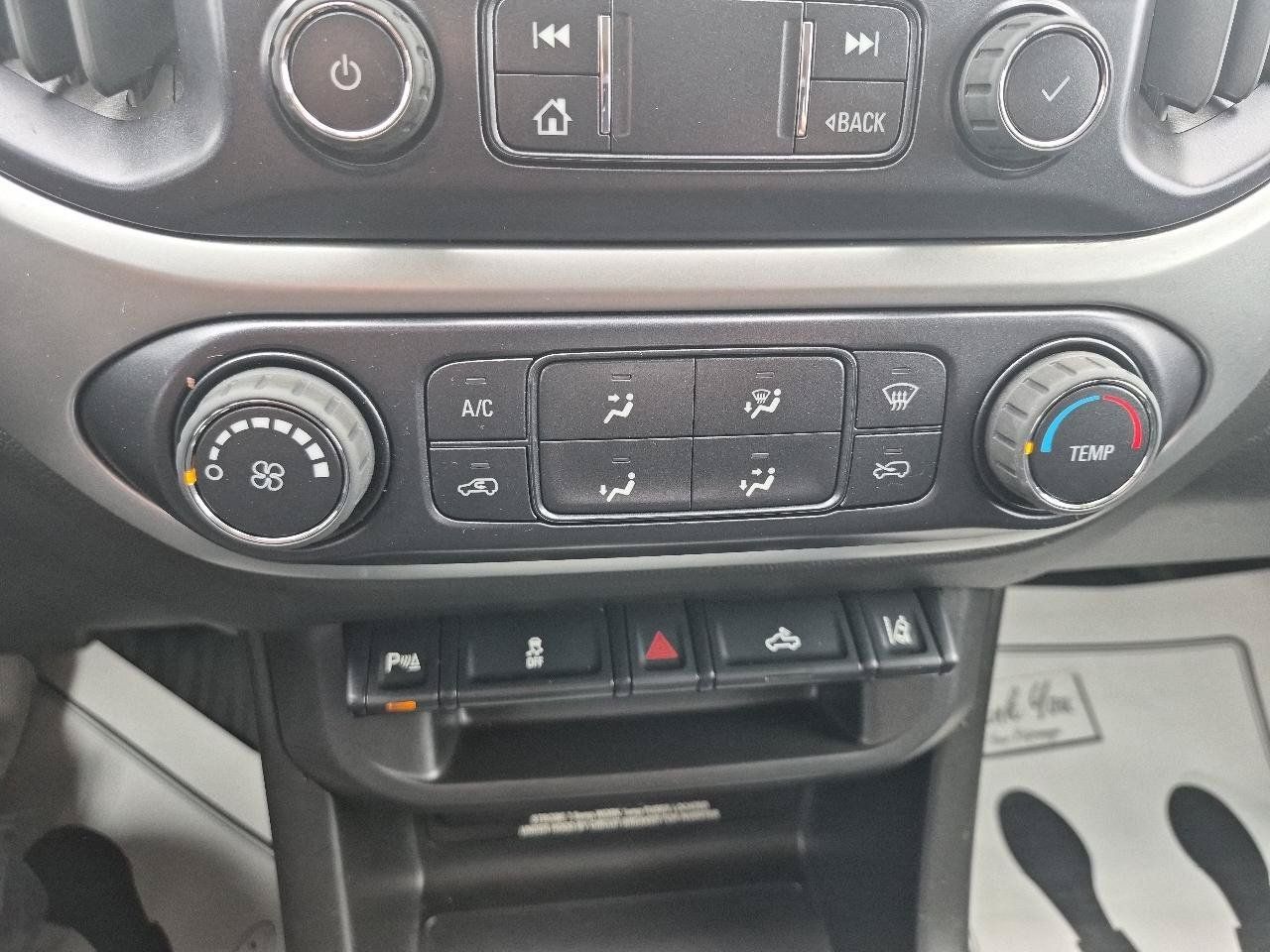 Used 2022 Chevrolet Colorado LT w/ Fleet Safety Package AWD/4WD image 19