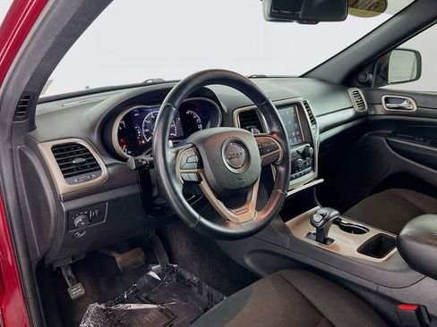 Used 2015 Jeep Grand Cherokee Laredo w/ Quick Order Package 23E AWD/4WD image 31