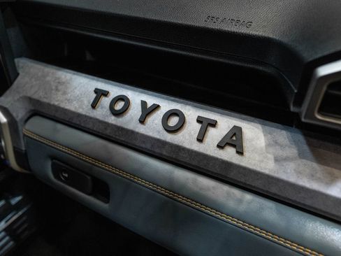 Used 2024 Toyota Tacoma 4x4 Double Cab Hybrid image 35