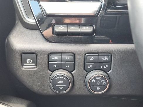 Used 2025 Chevrolet Silverado 2500 LTZ w/ LTZ Plus Package AWD/4WD image 24