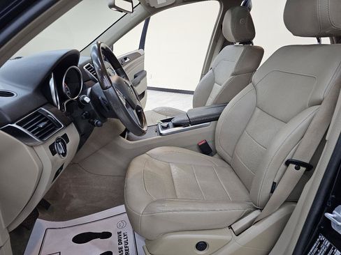 Used 2015 Mercedes-Benz ML 350 2WD w/ Premium 1 Package image 19