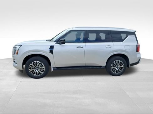 New 2025 Nissan Armada SL image 2