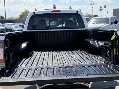 Used 2009 Toyota Tacoma PreRunner image 20