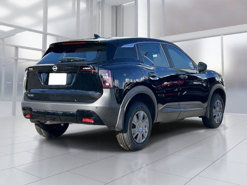 New 2026 Nissan Kicks S image 4