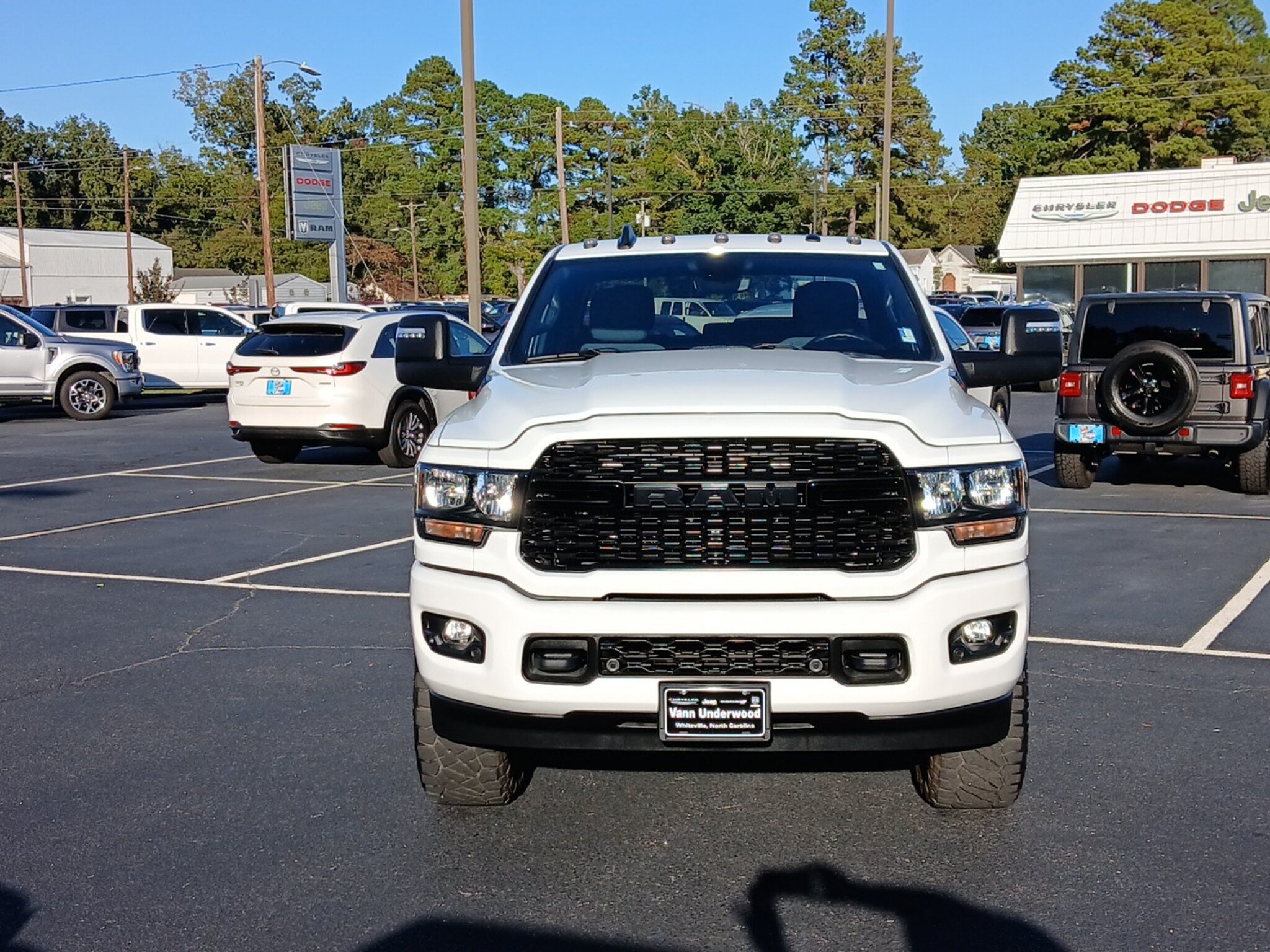 Certified 2024 RAM 2500 Big Horn w/ Night Edition AWD/4WD image 14