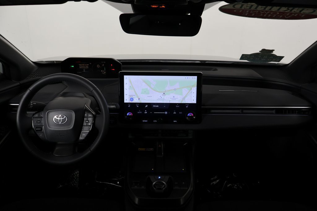 Used 2026 Toyota C-HR AWD/4WD image 8