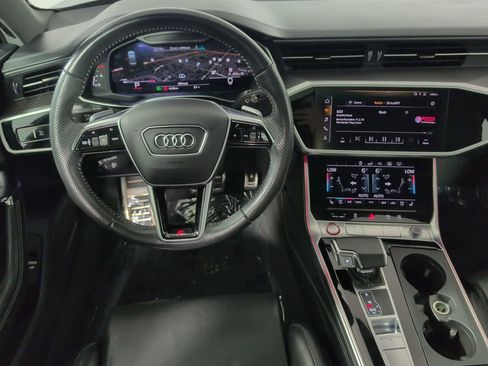 Used 2020 Audi S6 Premium Plus image 13