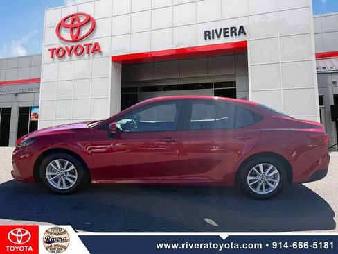 Certified 2025 Toyota Camry LE w/ Convenience Package image 8