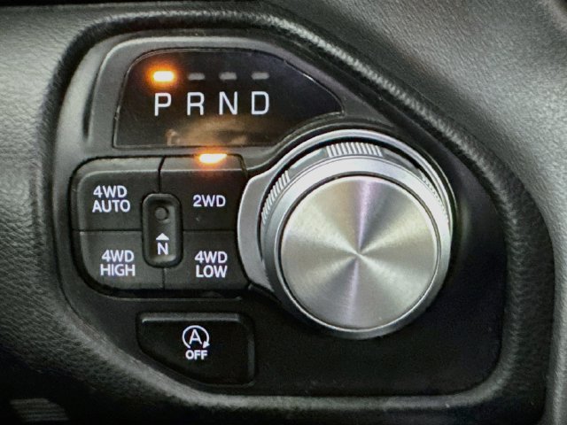 Used 2023 RAM 1500 Laramie AWD/4WD image 21