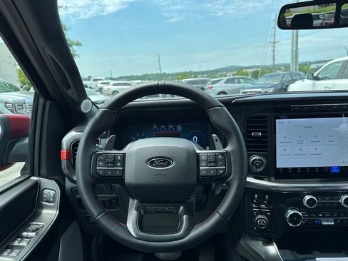 Used 2026 Ford F150 Raptor AWD/4WD image 19