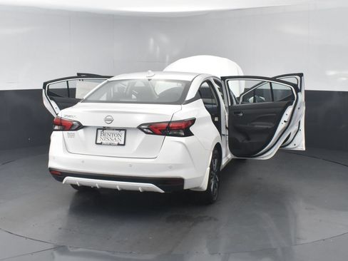 New 2025 Nissan Versa SV w/ Trunk Package FWD image 26