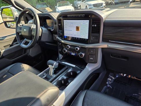 Used 2024 Ford F150 Lariat w/ FX4 Off-Road Package AWD/4WD image 10