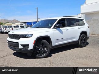Used 2021 Jeep Grand Cherokee L Laredo video 1