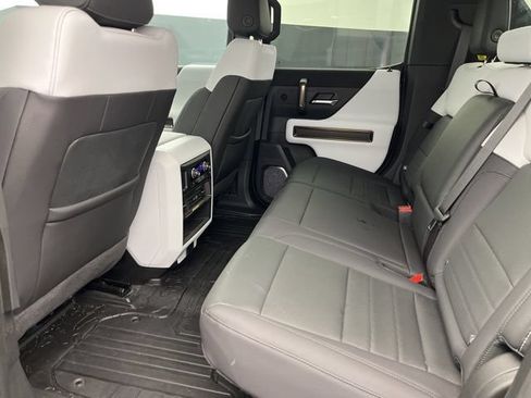 Used 2024 GMC Hummer EV 3X w/ LPO, Sport Package AWD/4WD image 15