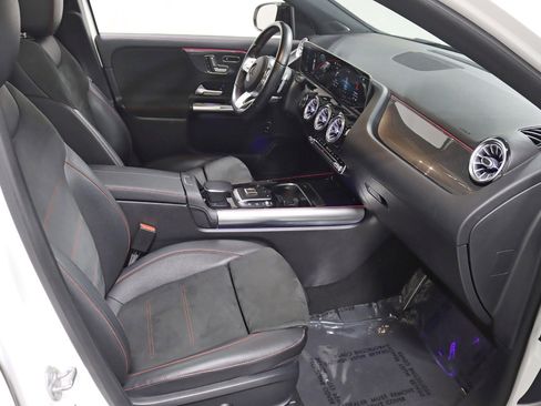 Used 2021 Mercedes-Benz GLA 35 AMG AMG GLA 35 w/ AMG Aerodynamic Package image 31