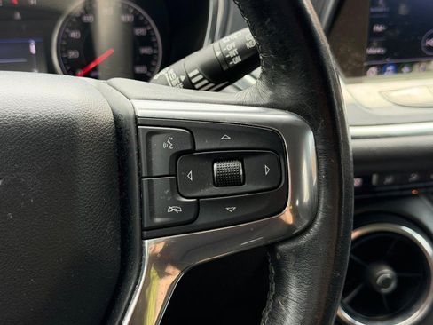 Used 2019 Chevrolet Blazer LT FWD image 18