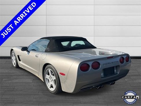 Used 1999 Chevrolet Corvette Convertible image 3