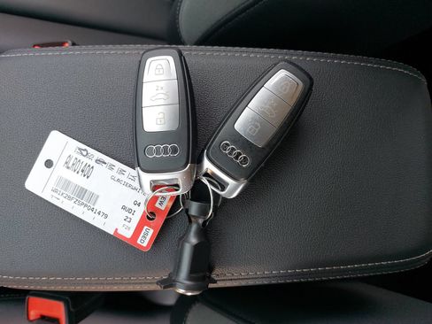 Certified 2023 Audi Q4 e-tron Premium w/ Convenience Package AWD/4WD image 40