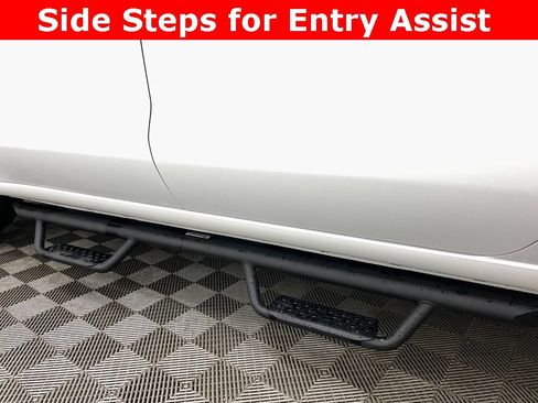 Certified 2025 Chevrolet Silverado 1500 LT image 11