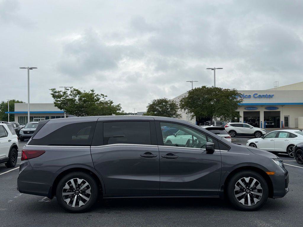 Used 2026 Honda Odyssey EX-L image 5