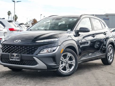Used 2022 Hyundai Kona SEL w/ Convenience Package image 1