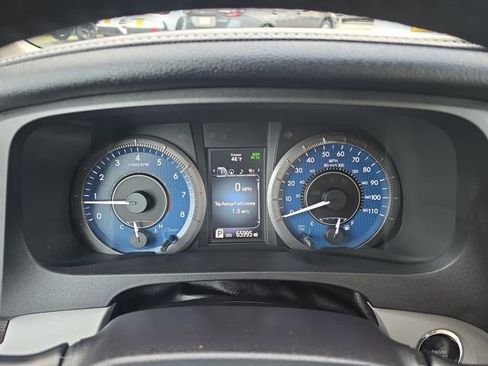 Used 2018 Toyota Sienna XLE Premium image 23