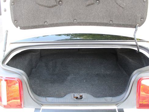 Used 2012 Ford Mustang GT Premium w/ Electronics Pkg image 15