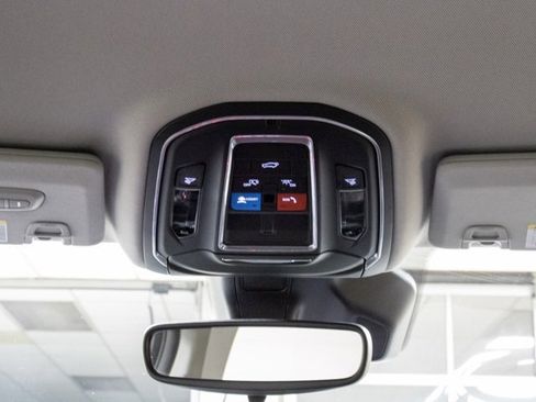 Used 2022 Jeep Grand Cherokee L Limited image 20