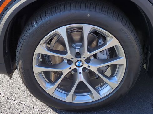 Used 2026 BMW X5 xDrive40i w/ Executive Package AWD/4WD image 13