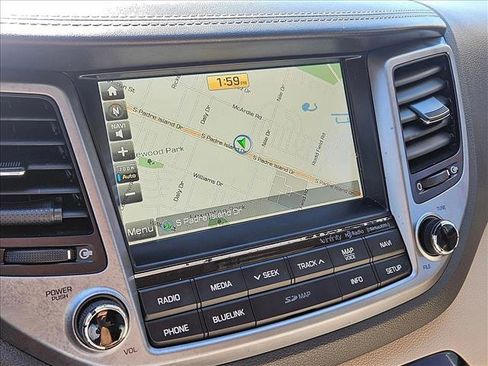 Used 2017 Hyundai Tucson Limited image 14