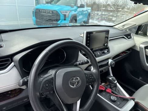 Used 2020 Toyota RAV4 Limited w/ All Weather Liner Package AWD/4WD image 6