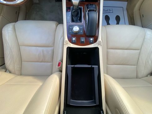 Used 2017 Lexus LS 460 image 30