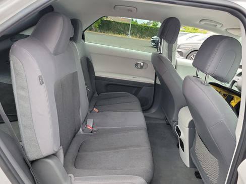 Used 2024 Hyundai Ioniq 5 SEL RWD image 23