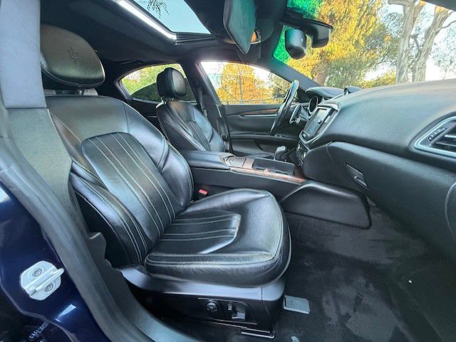 Used 2015 Maserati Ghibli RWD image 8