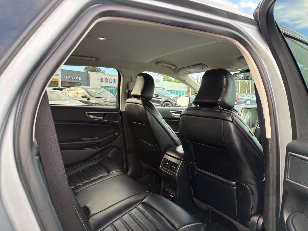 Used 2024 Ford Edge SEL w/ Convenience Package AWD/4WD image 16