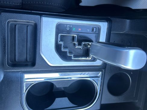 Used 2018 Toyota Tundra SR5 image 16