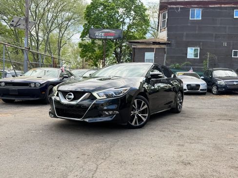 Used 2017 Nissan Maxima 3.5 SV FWD image 3
