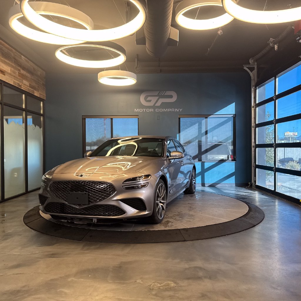 Used 2023 Genesis G70 2.0T AWD/4WD image 7